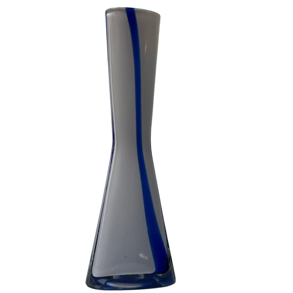 Blue/White 7.5" - Venetian Type Glass Vase – Made in Japan, Vintage Art Glass - Picture 3 of 5
